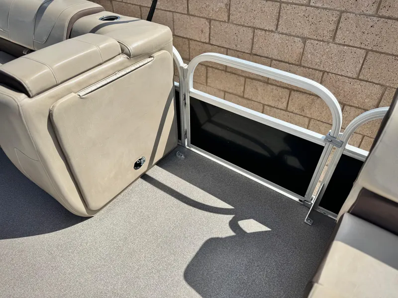 Slide: The Image of 2018 Sun Tracker Party Barge 22 DLX interior seating and railing detail. - 12