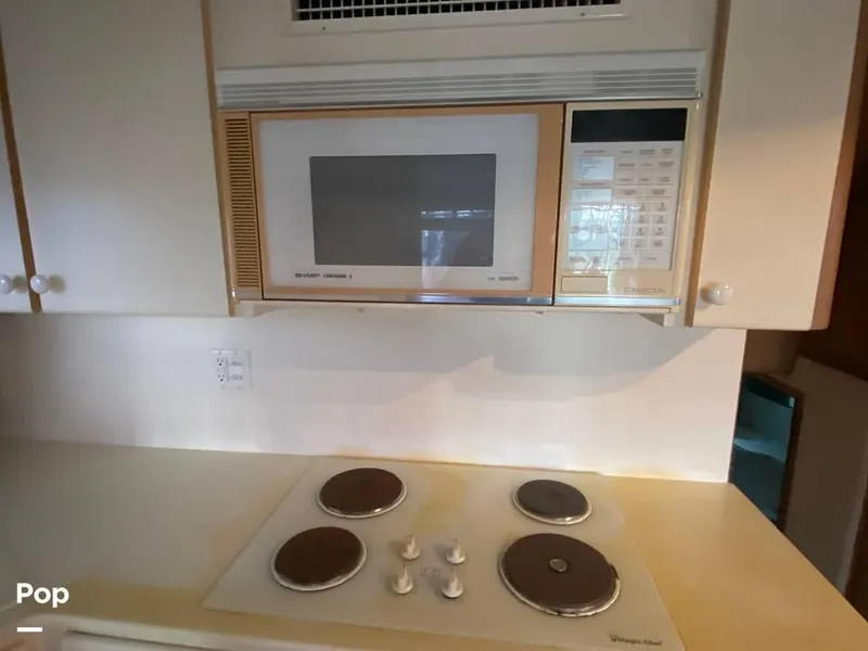 Slide: The Image of 1995 Hatteras Sportfish for sale in Seabrook, TX - 30