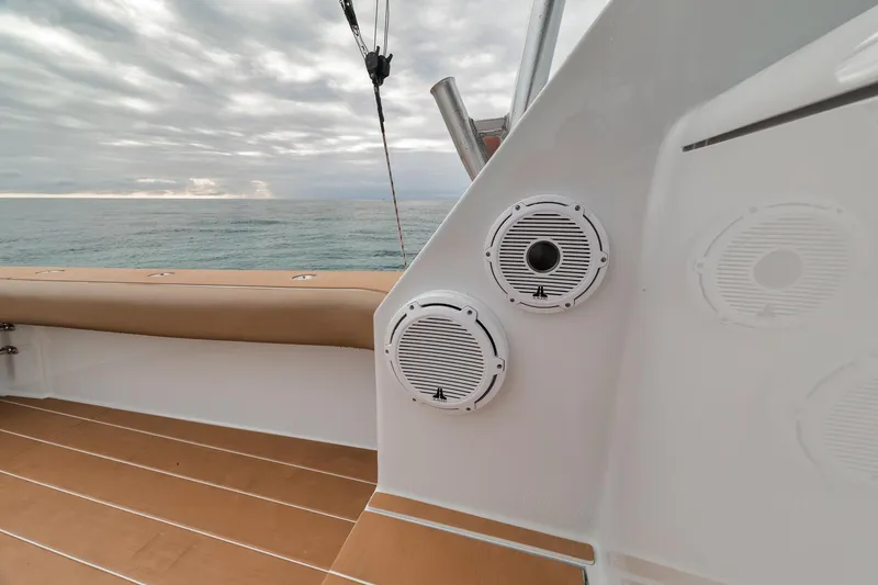 Slide: The Image of Viking 65 Convertible 2001 - 57