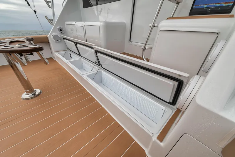 Slide: The Image of Viking 65 Convertible 2001 - 59