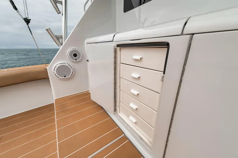 Slide: The Image of Viking 65 Convertible 2001 - 62