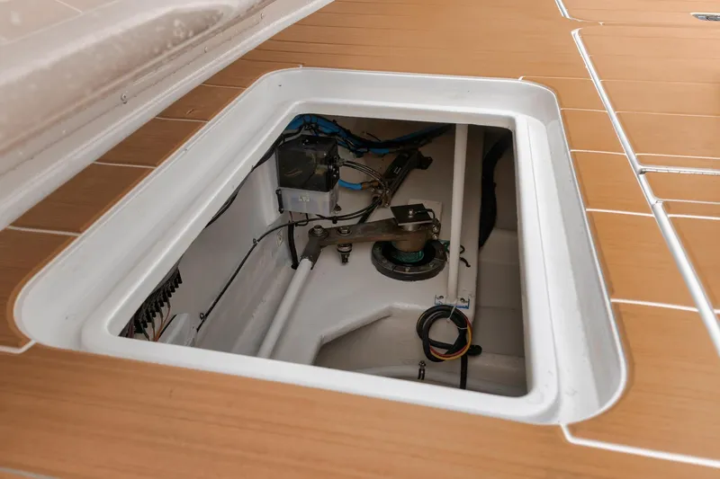 Slide: The Image of Viking 65 Convertible 2001 - 85