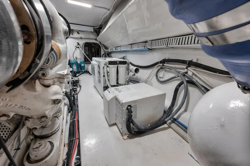 Slide: The Image of Viking 65 Convertible 2001 - 98