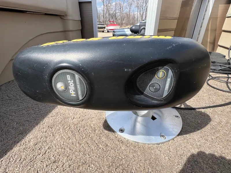 Slide: The Image of Trolling motor control panel on a 2012 Bennington 24 SL boat deck. - 7