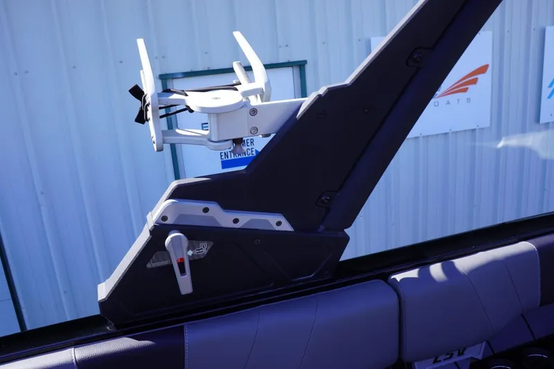 Slide: The Image of 2022 Malibu Wakesetter 23 LSV boat tower with wakeboard rack, close-up view. - 46