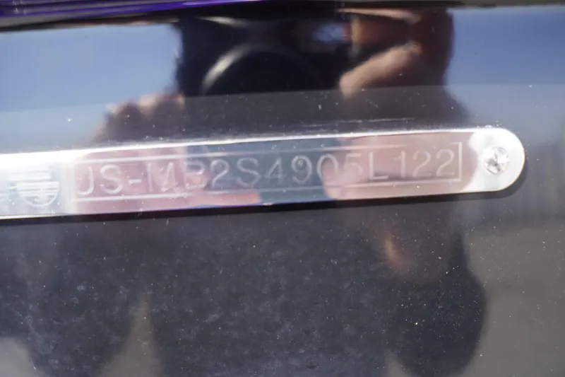 Slide: The Image of Malibu Wakesetter 23 LSV 2022 - 80