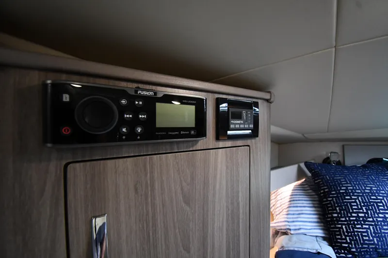 Slide: The Image of Regal 35 Sport Coupe 2021 - 51