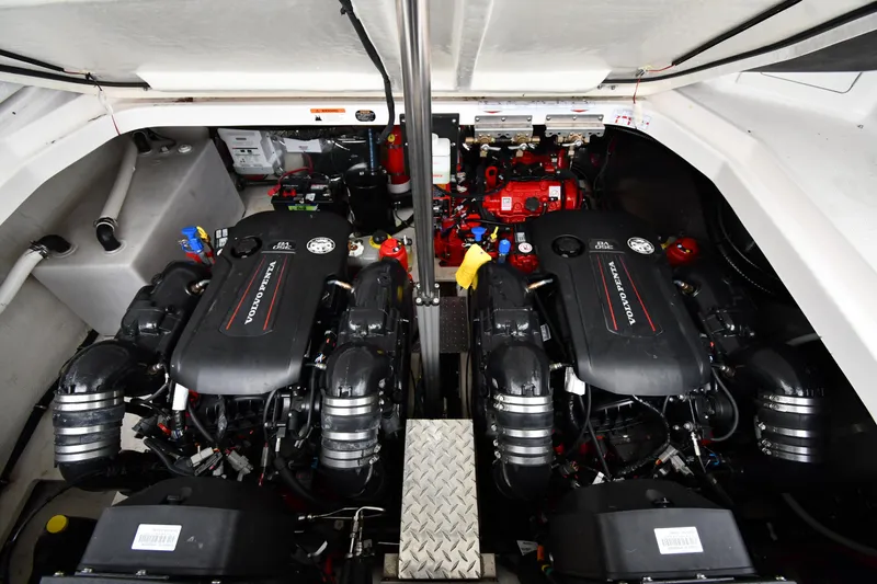 Slide: The Image of Regal 35 Sport Coupe 2021 - 63