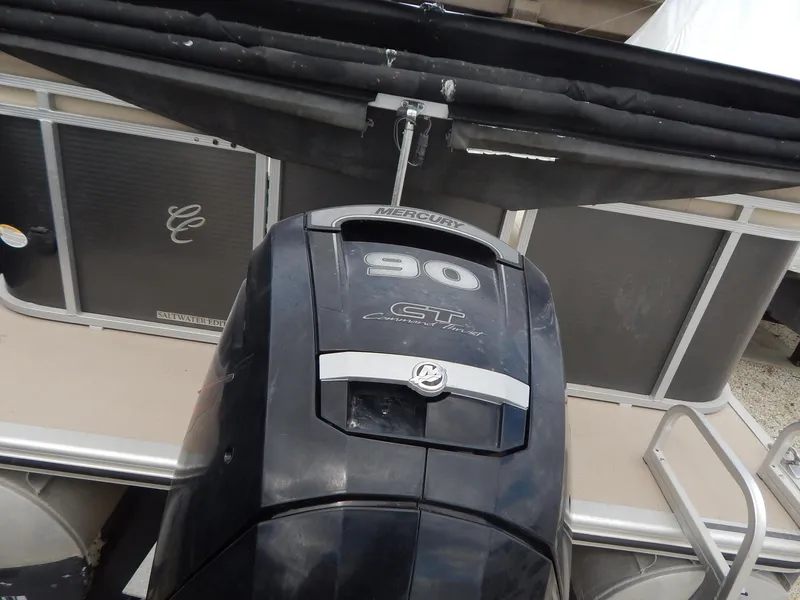 Slide: The Image of 2016 Cypress Cay Seabreeze 230 with Mercury 90 HP outboard engine. - 11