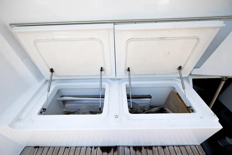 Slide: The Image of Cockpit Freezers - 25