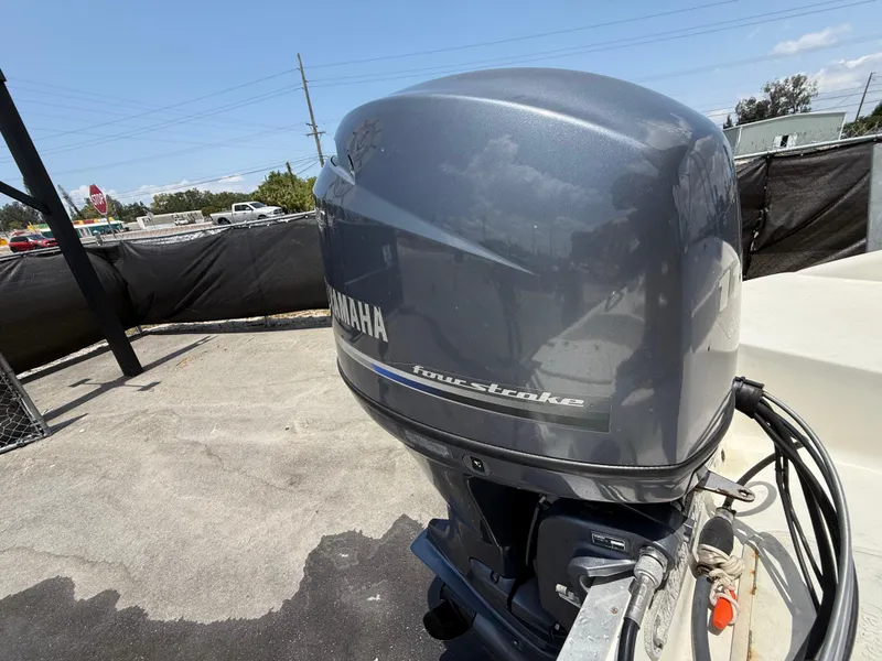 Slide: The Image of NauticStar 203DC Sport Deck 2014 - 58