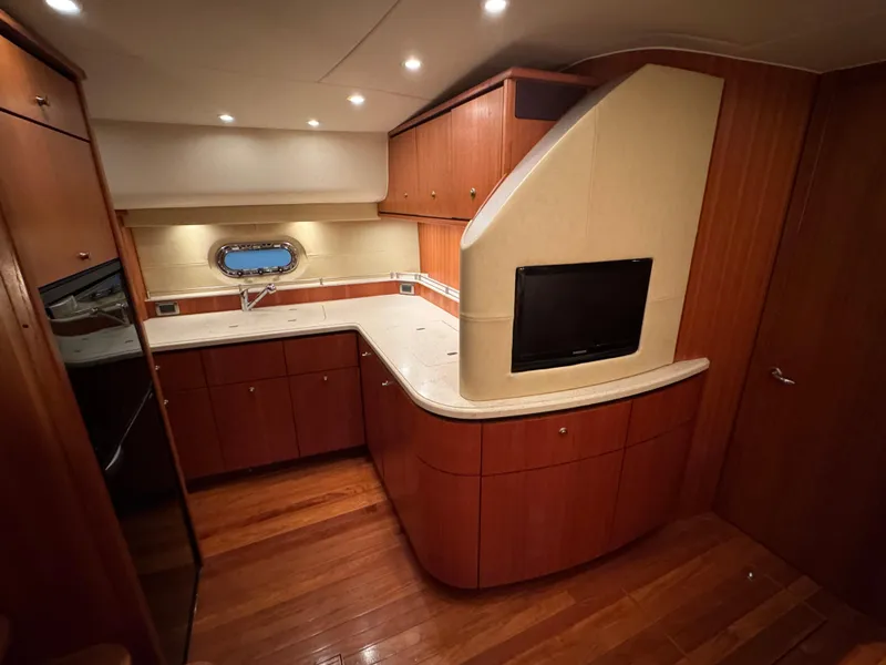 Slide: The Image of Tiara 4300 Sovran 2006 - 15