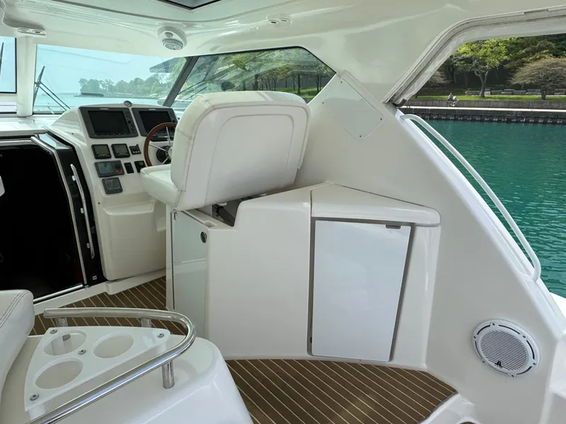 Slide: The Image of Tiara 4300 Sovran 2006 - 8