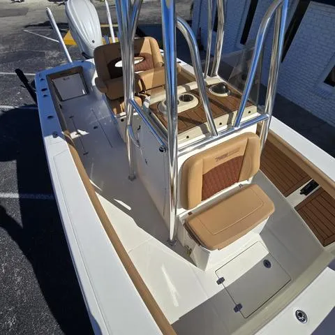 Slide: The Image of Pathfinder 2400 Open 2025 - 18