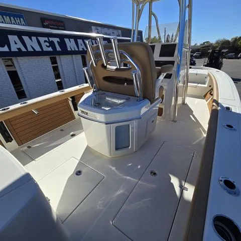 Slide: The Image of Pathfinder 2400 Open 2025 - 22