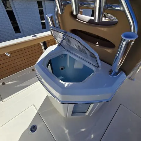 Slide: The Image of Pathfinder 2400 Open 2025 - 23