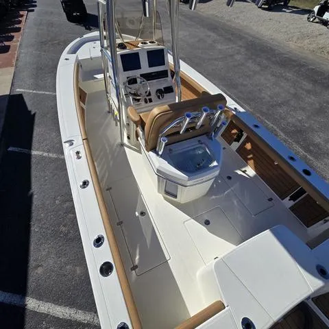 Slide: The Image of Pathfinder 2400 Open 2025 - 26