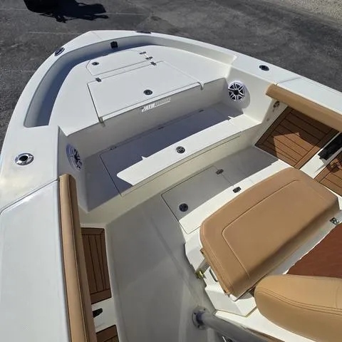 Slide: The Image of Pathfinder 2400 Open 2025 - 31