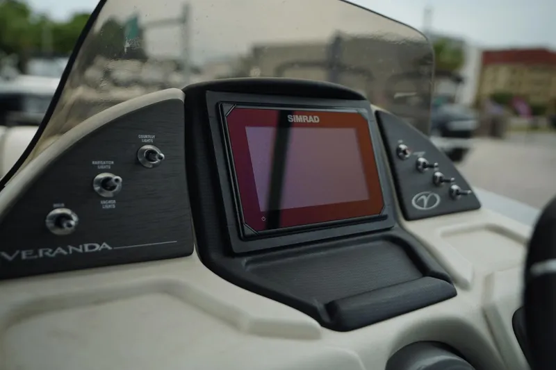 Slide: The Image of Veranda 22 VP RF 2019 - 25