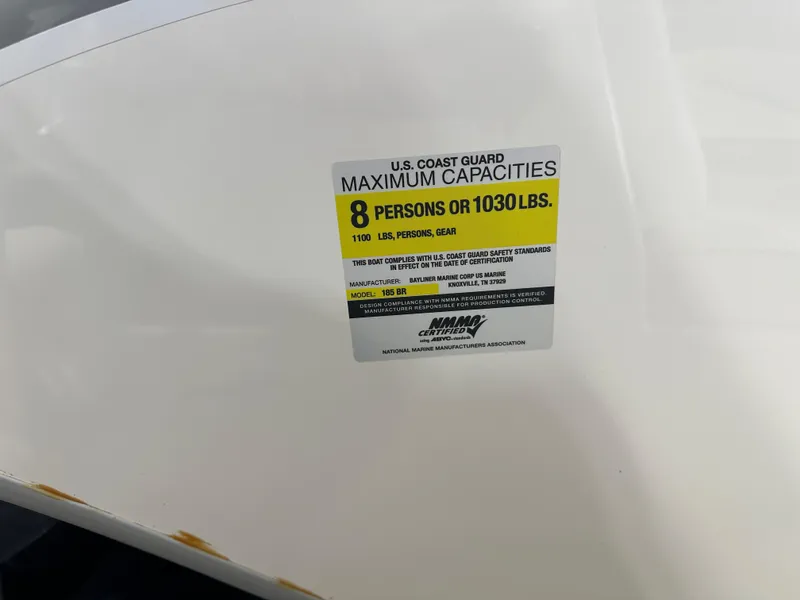 Slide: The Image of 2008 Bayliner 185 capacity label, maximum 8 persons or 1030 lbs. - 19