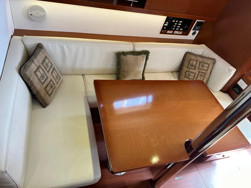 Slide: The Image of Beneteau Oceanis 41 2012 - 54