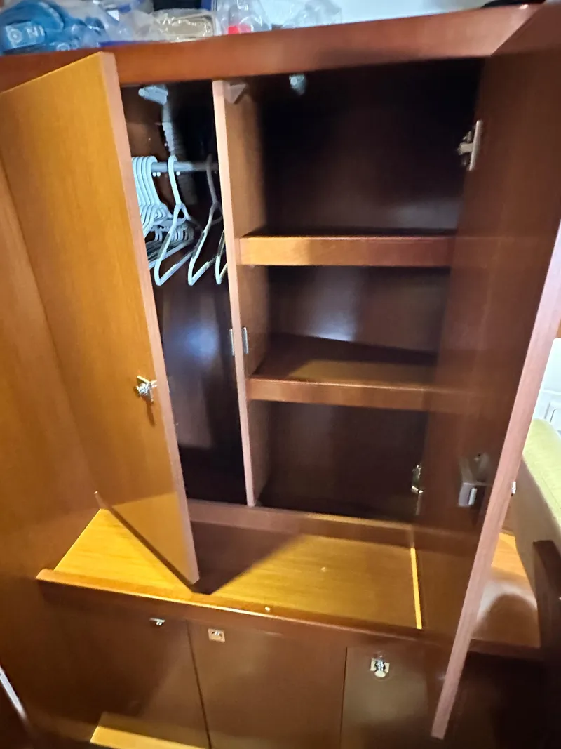 Slide: The Image of Beneteau Oceanis 41 2012 - 61