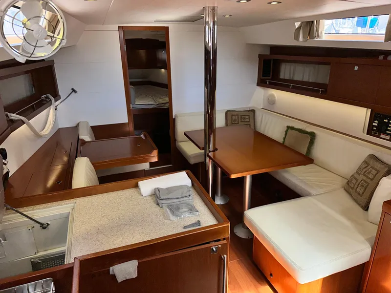 Slide: The Image of Beneteau Oceanis 41 2012 - 74