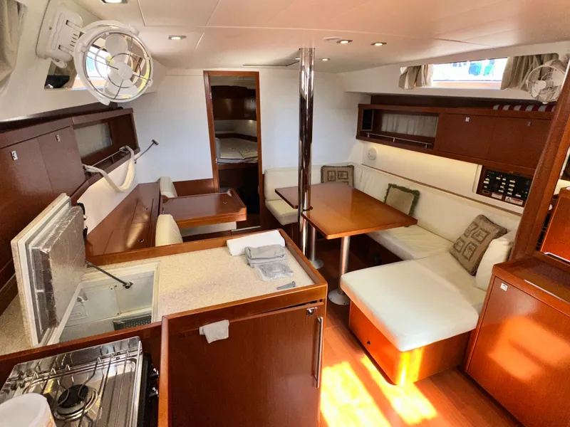 Slide: The Image of Beneteau Oceanis 41 2012 - 75