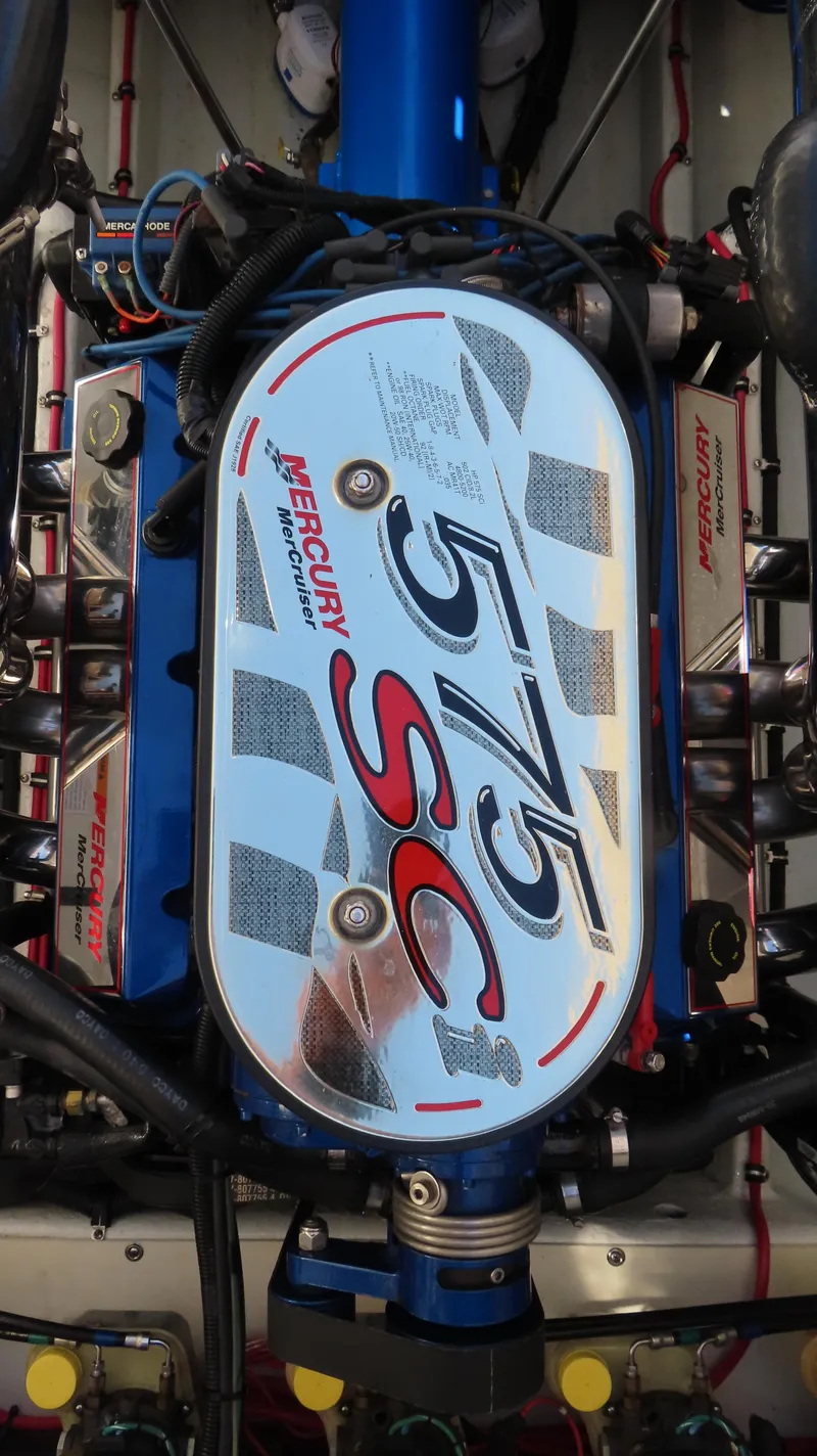 Slide: The Image of Mercury Racing 575 SCi engine in a 2002 Fountain 47 Lightning boat. - 19