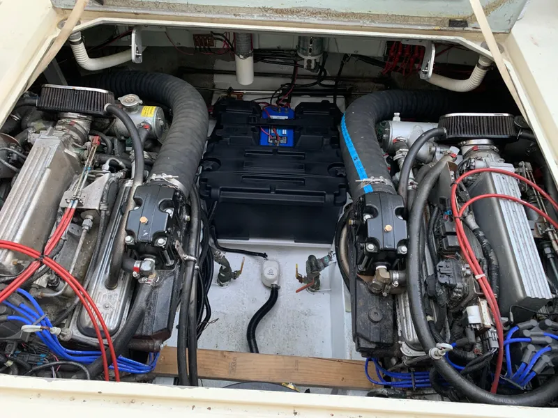 Slide: The Image of Tollycraft 30 Sport 1988 - 33