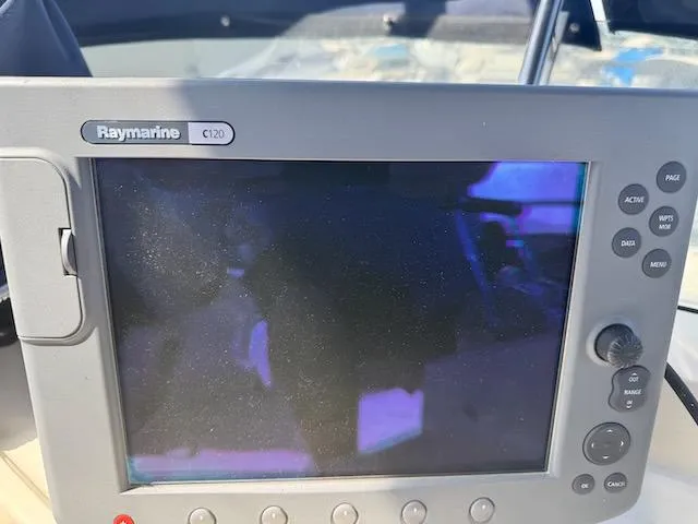 Slide: The Image of Tollycraft 30 Sport 1988 - 9