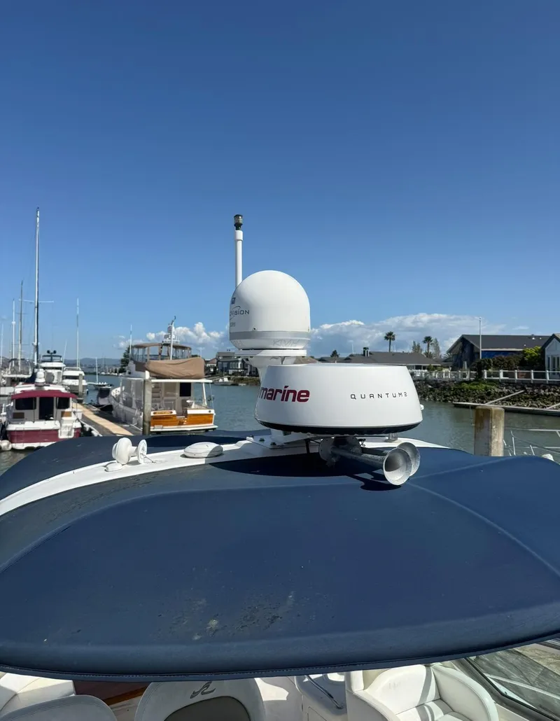 Slide: The Image of Sea Ray 340 Sundancer 2007 - 6