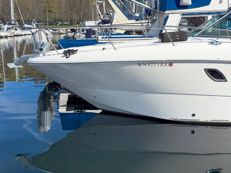 Slide: The Image of Sea Ray 330 Sundancer 2010 - 1