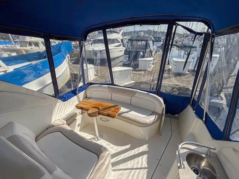 Slide: The Image of Sea Ray 330 Sundancer 2010 - 13