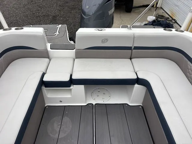 Slide: The Image of Hurricane SunDeck 217 OB 2025 - 33