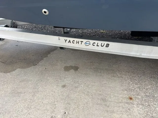 Slide: The Image of Hurricane SunDeck 217 OB 2025 - 38