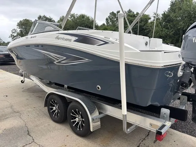 Slide: The Image of Hurricane SunDeck 217 OB 2025 - 7