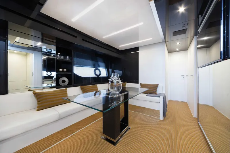 Slide: The Image of Riva 76' Bahamas Super 2025 - 20