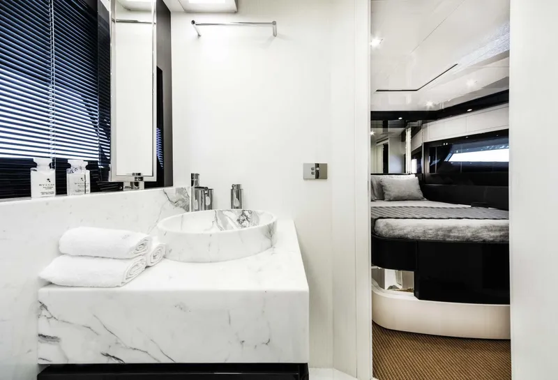 Slide: The Image of Riva 76' Bahamas Super 2025 - 27