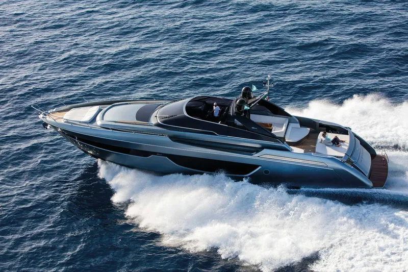 Slide: The Image of Riva 76' Bahamas Super 2025 - 3
