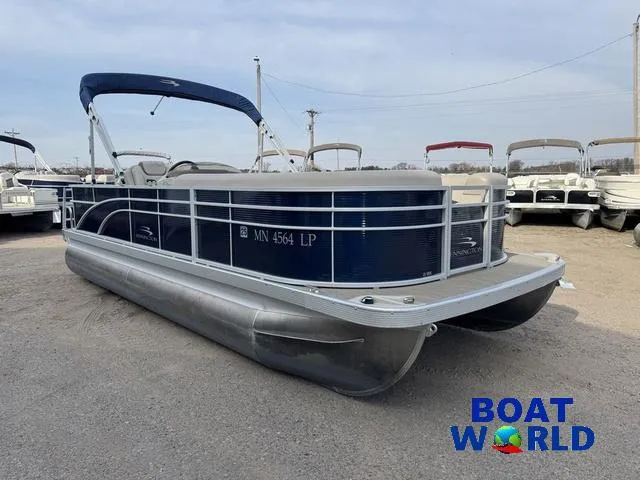 Slide: The Image of 2017 Bennington 21SSX Pontoon boat with blue exterior at Boat World dealership. - 44