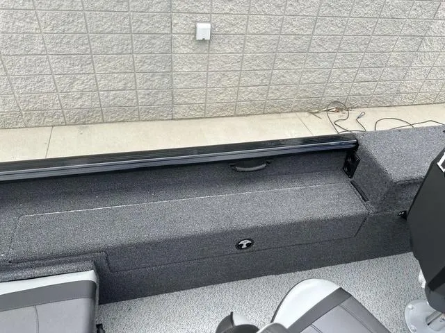 Slide: The Image of Lund 1875 Impact XS Sport 2025 - 12