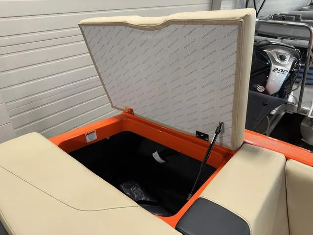 Slide: The Image of MasterCraft NXT23 2025 - 29