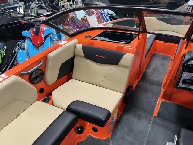 Slide: The Image of MasterCraft NXT23 2025 - 33