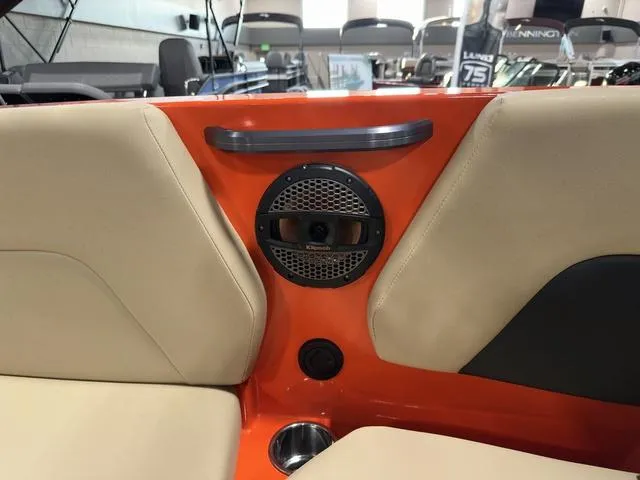 Slide: The Image of MasterCraft NXT23 2025 - 42