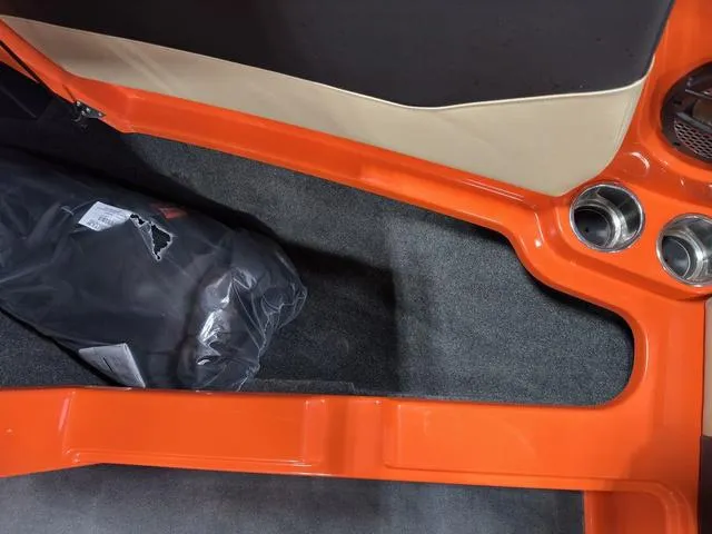 Slide: The Image of MasterCraft NXT23 2025 - 77