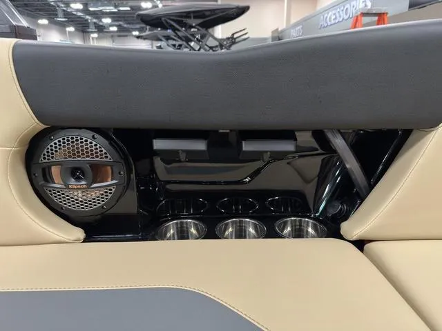 Slide: The Image of MasterCraft NXT23 2025 - 94