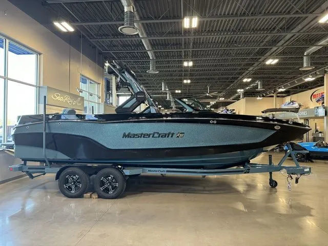 Slide: The Image of MasterCraft XT24 2025 - 1