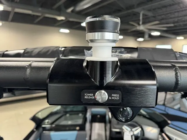 Slide: The Image of MasterCraft XT24 2025 - 15