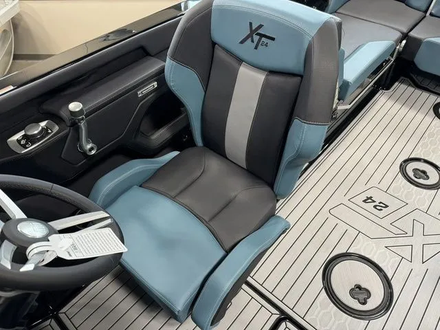 Slide: The Image of MasterCraft XT24 2025 - 36